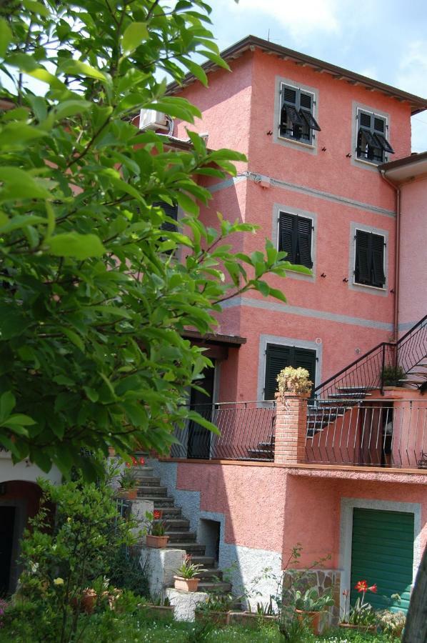 La Torretta Apartment Beverino Exterior photo